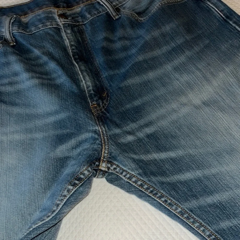 Levi’s Men’s 505 Straight Leg Size 40 x‎ 30